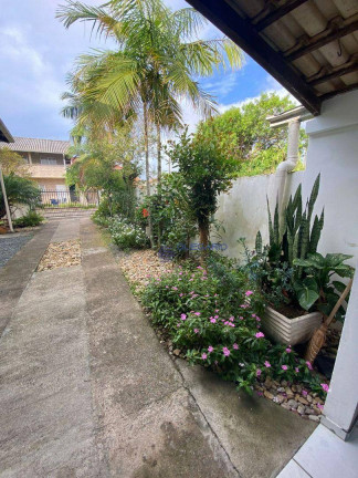 Imagem Casa com 4 Quartos à Venda, 170 m² em Armação - Penha Imagem Casa com 4 Quartos à Venda, 170 m² em Armação - Penha