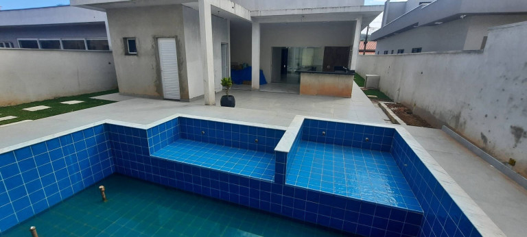 Imagem Casa com 3 Quartos à Venda, 190 m² em Mar Verde Ii - Caraguatatuba