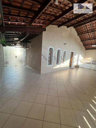 Imagem Casa com 3 Quartos à Venda, 310 m² em Jardim Vila Galvão - Guarulhos Imagem Casa com 3 Quartos à Venda, 310 m² em Jardim Vila Galvão - Guarulhos