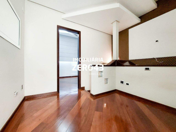 Apartamento com 2 Quartos à Venda, 80 m² em Centro - Londrina