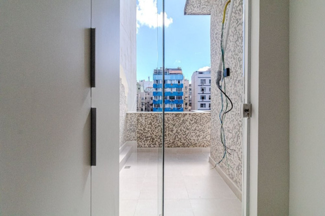 Imagem Apartamento com 3 Quartos à Venda, 133 m² em Copacabana - Rio De Janeiro