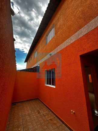 Casa com 2 Quartos à Venda,  em Vila Atlantica - Mongaguá