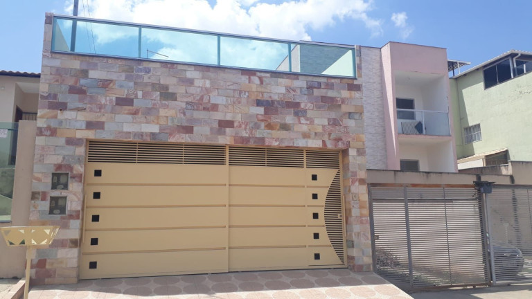 Casa com 2 Quartos à Venda, 120 m² em Floresta Encantada - Esmeraldas