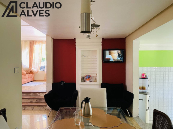 Imagem Casa com 4 Quartos à Venda, 200 m² em Muchila - Feira De Santana Imagem Casa com 4 Quartos à Venda, 200 m² em Muchila - Feira De Santana