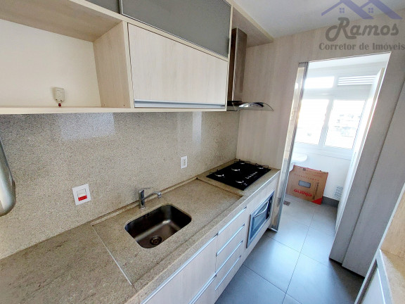 Imagem Imóvel com 2 Quartos à Venda, 72 m² em Glória - Porto Alegre Imagem Imóvel com 2 Quartos à Venda, 72 m² em Glória - Porto Alegre