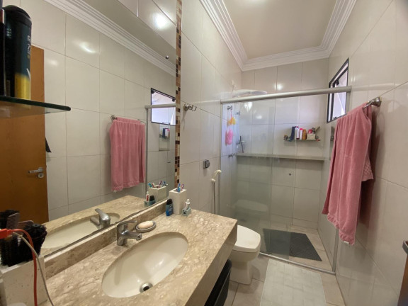 Imagem Casa com 3 Quartos à Venda, 175 m² em Jardim Tóquio - Maringá Imagem Casa com 3 Quartos à Venda, 175 m² em Jardim Tóquio - Maringá