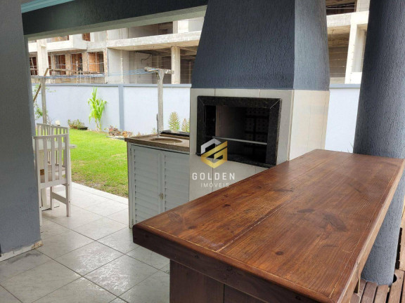 Imagem Casa com 4 Quartos para Temporada, 220 m² em Bombinhas - Bombinhas