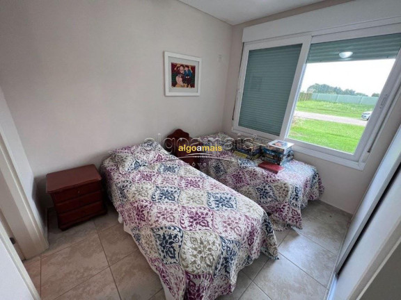 Imóvel com 4 Quartos à Venda, 300 m² em Condominio Ventura Club - Xangri-lá