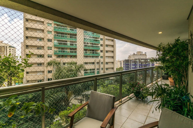Imagem Apartamento com 3 Quartos à Venda, 212 m² em Morumbi - São Paulo Imagem Apartamento com 3 Quartos à Venda, 212 m² em Morumbi - São Paulo