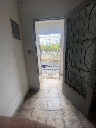 Imagem Casa com 4 Quartos à Venda, 177 m² em Jardim Célia - Guarulhos