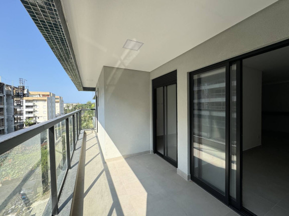 Imagem Apartamento com 2 Quartos à Venda, 76 m² em Praia Das Toninhas - Ubatuba Imagem Apartamento com 2 Quartos à Venda, 76 m² em Praia Das Toninhas - Ubatuba