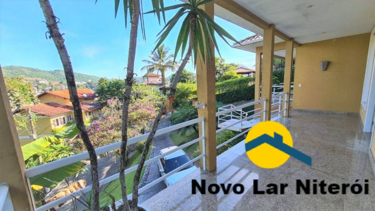 Imagem Casa com 3 Quartos à Venda, 298 m² em Sapê - Niterói