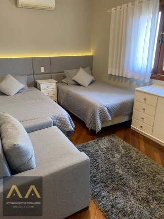 Imagem Casa com 3 Quartos à Venda, 310 m² em Alphaville - Santana De Parnaíba Imagem Casa com 3 Quartos à Venda, 310 m² em Alphaville - Santana De Parnaíba