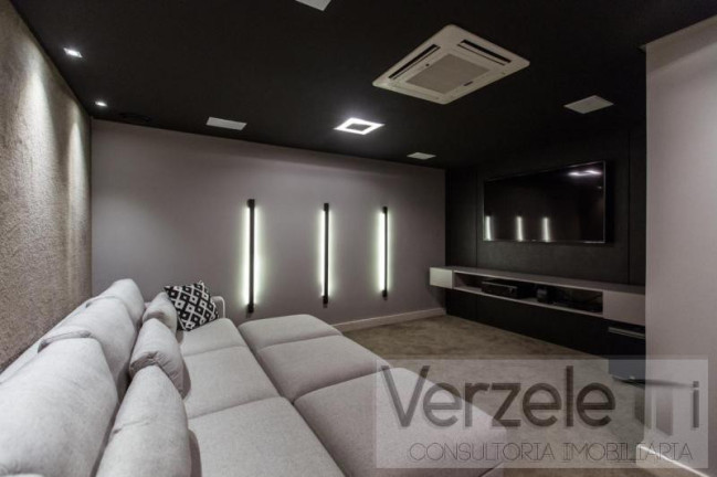 Imagem Apartamento com 3 Quartos à Venda, 121 m² em Centro - Balneário Camboriú Imagem Apartamento com 3 Quartos à Venda, 121 m² em Centro - Balneário Camboriú