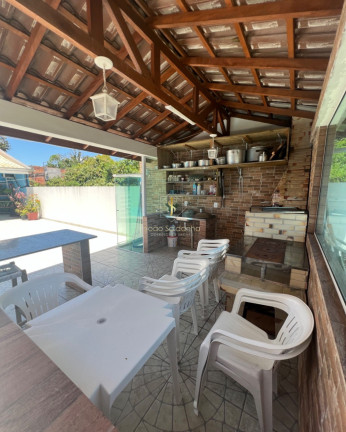 Imagem Casa com 5 Quartos à Venda, 250 m² em Balneário Nereidas - Guaratuba