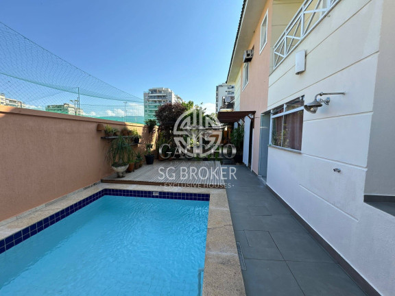 Imagem Casa com 4 Quartos à Venda, 220 m² em Recreio Dos Bandeirantes - Rio De Janeiro Imagem Casa com 4 Quartos à Venda, 220 m² em Recreio Dos Bandeirantes - Rio De Janeiro