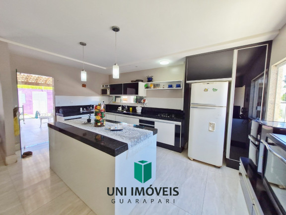 Imagem Casa com 3 Quartos à Venda, 400 m² em Perocão - Guarapari
