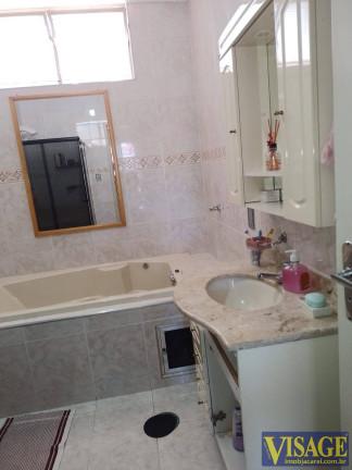 Imagem Casa com 3 Quartos à Venda, 168 m² em Centro - Jacareí