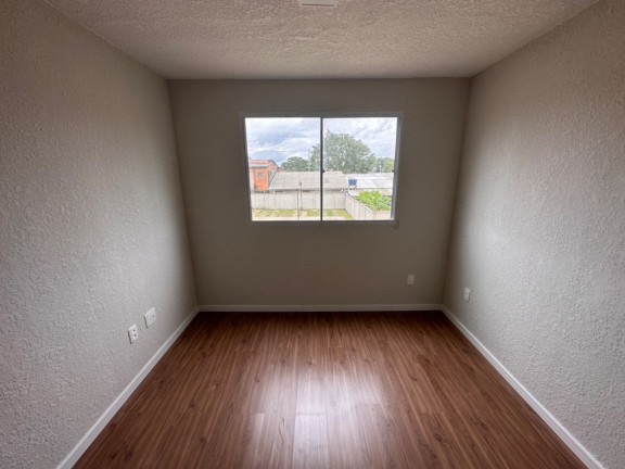 Imagem Imóvel com 2 Quartos à Venda, 41 m² em Restinga - Porto Alegre