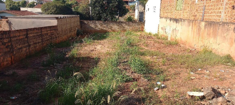 Imagem Terreno à Venda, 420 m² em Vila Ramalho - Lins Imagem Terreno à Venda, 420 m² em Vila Ramalho - Lins