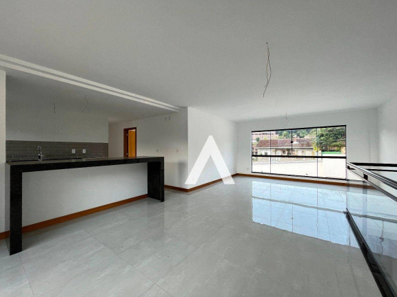 Imagem Casa com 3 Quartos à Venda, 140 m² em Comary - Teresópolis Imagem Casa com 3 Quartos à Venda, 140 m² em Comary - Teresópolis