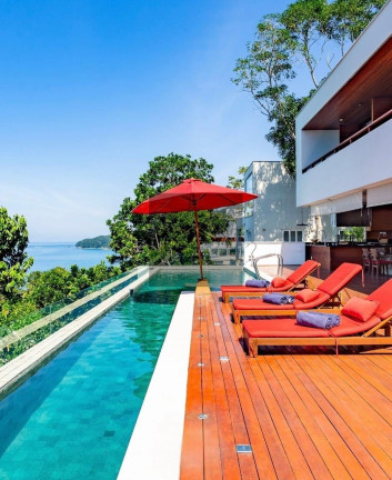 Casa com 5 Quartos à Venda, 470 m² em Toninhas - Ubatuba
