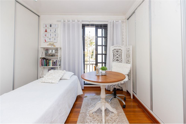 Imagem Casa com 3 Quartos à Venda, 228 m² em Jardim Marajoara - São Paulo Imagem Casa com 3 Quartos à Venda, 228 m² em Jardim Marajoara - São Paulo