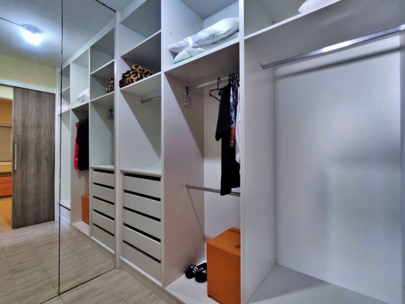 Imagem Apartamento com 3 Quartos à Venda, 185 m² em Pitangueiras - Guarujá