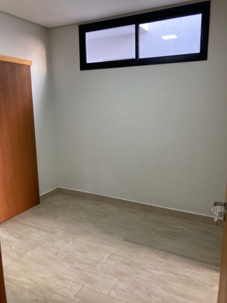 Imagem Casa de Condomínio com 3 Quartos à Venda, 220 m² em Parque Residencial Maria Elmira - Caçapava