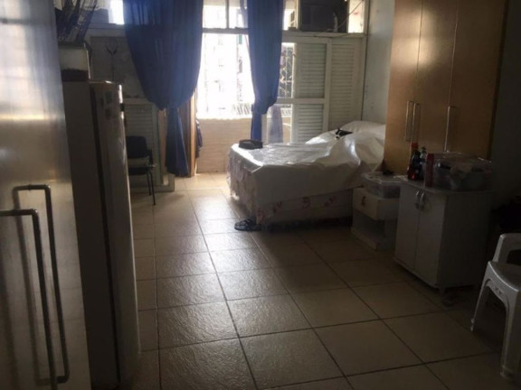 Imagem Casa com 8 Quartos à Venda, 250 m² em Dois De Julho - Salvador