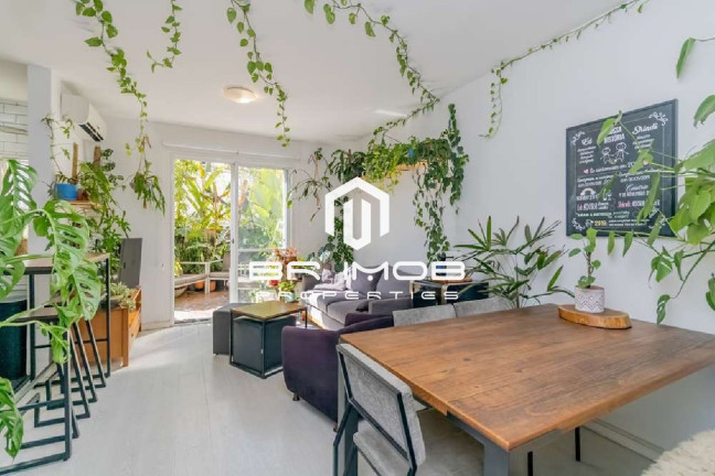 Imagem Imóvel com 2 Quartos à Venda, 88 m² em Moema - São Paulo Imagem Imóvel com 2 Quartos à Venda, 88 m² em Moema - São Paulo