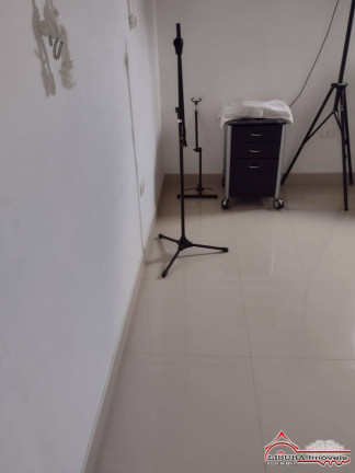 Imagem Casa com 4 Quartos à Venda, 155 m² em Parque Dos Príncipes - Jacareí Imagem Casa com 4 Quartos à Venda, 155 m² em Parque Dos Príncipes - Jacareí