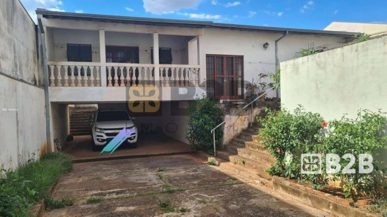 Casa com 3 Quartos para Alugar, 300 m² em Jardim Estoril Iv - Bauru