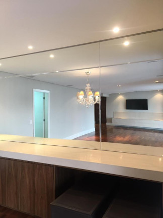 Imagem Apartamento com 4 Quartos para Alugar, 214 m² em Campo Belo - São Paulo
