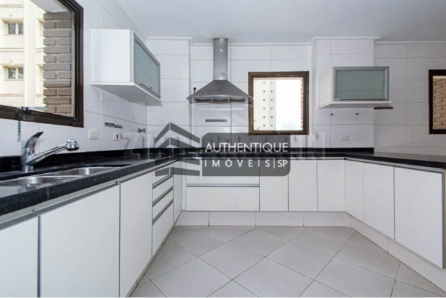 Imagem Apartamento com 4 Quartos à Venda, 234 m² em Jardim Europa - São Paulo Imagem Apartamento com 4 Quartos à Venda, 234 m² em Jardim Europa - São Paulo
