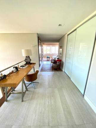 Imagem Casa com 5 Quartos à Venda, 961 m² em Marina - Xangri-lá