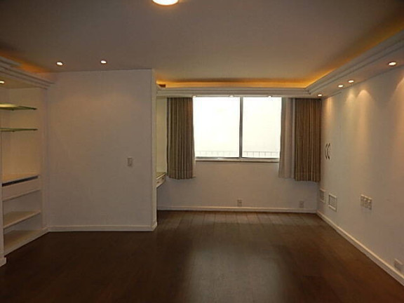 Imagem Apartamento com 4 Quartos à Venda, 360 m² em Leblon - Rio De Janeiro Imagem Apartamento com 4 Quartos à Venda, 360 m² em Leblon - Rio De Janeiro