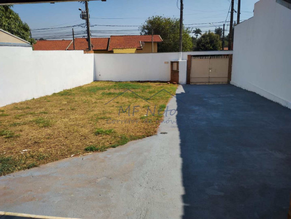 Imagem Casa com 2 Quartos à Venda, 250 m² em Parque Clayton Malaman - Pirassununga