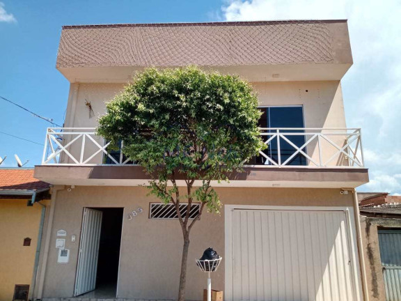 Imagem Casa com 3 Quartos à Venda, 250 m² em Vila Esperança - Pirassununga