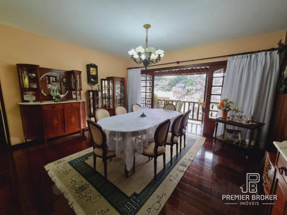 Imagem Casa com 6 Quartos à Venda, 700 m² em Tijuca - Teresópolis Imagem Casa com 6 Quartos à Venda, 700 m² em Tijuca - Teresópolis