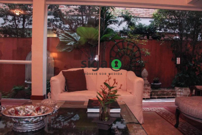 Imagem Casa com 3 Quartos à Venda, 550 m² em Ibirapuera - São Paulo