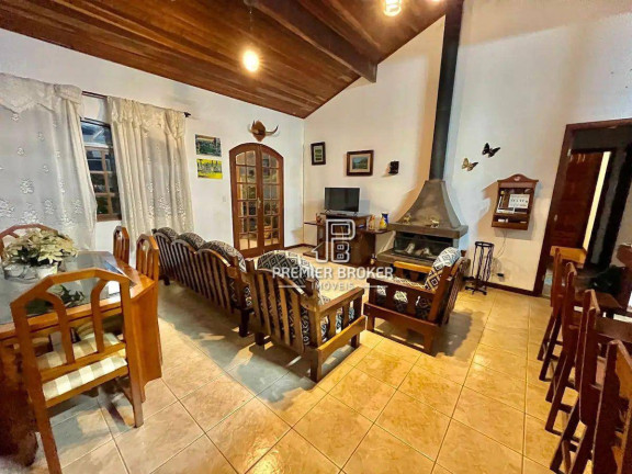 Imagem Casa com 2 Quartos à Venda, 70 m² em Colônia Alpina - Teresópolis Imagem Casa com 2 Quartos à Venda, 70 m² em Colônia Alpina - Teresópolis