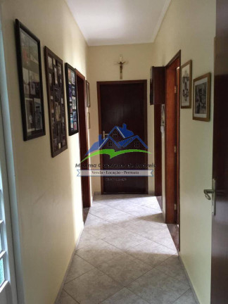 Imagem Casa com 3 Quartos à Venda, 245 m² em Vila Helena - Atibaia Imagem Casa com 3 Quartos à Venda, 245 m² em Vila Helena - Atibaia