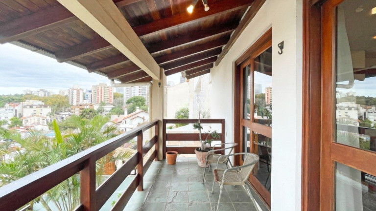 Imagem Casa com 3 Quartos à Venda, 389 m² em Boa Vista - Porto Alegre