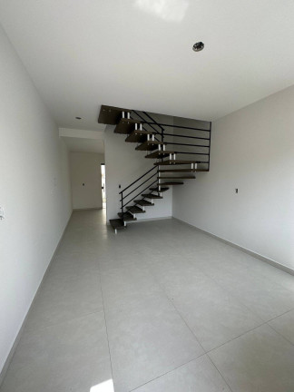 Imagem Casa com 2 Quartos à Venda, 70 m² em Tijucas