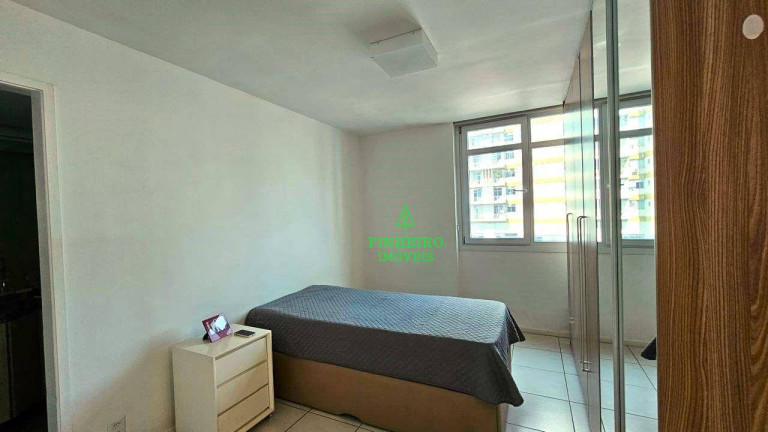 Imagem Apartamento com 2 Quartos à Venda, 76 m² em Ingá - Niterói