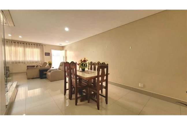 Imagem Casa com 3 Quartos à Venda, 245 m² em Santa Terezinha - São Bernardo Do Campo Imagem Casa com 3 Quartos à Venda, 245 m² em Santa Terezinha - São Bernardo Do Campo