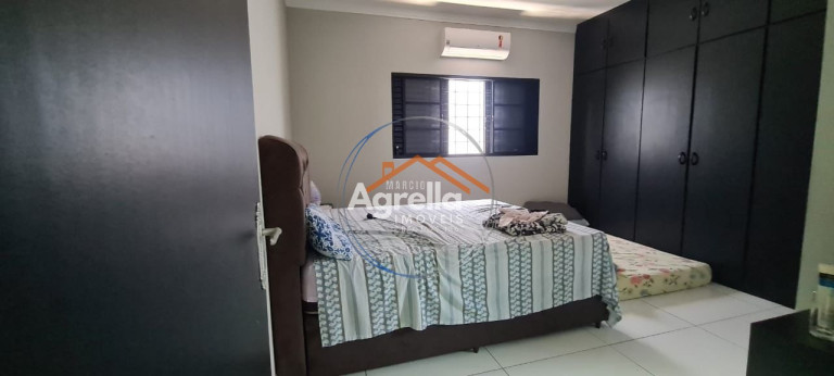 Imagem Casa com 3 Quartos à Venda, 230 m² em Jardim Brasilia - Mogi Mirim Imagem Casa com 3 Quartos à Venda, 230 m² em Jardim Brasilia - Mogi Mirim