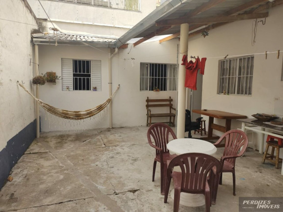 Imagem Casa com 2 Quartos à Venda, 238 m² em Sumaré - São Paulo Imagem Casa com 2 Quartos à Venda, 238 m² em Sumaré - São Paulo