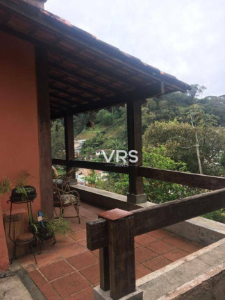 Imagem Casa com 3 Quartos à Venda, 366 m² em Vila Muqui - Teresópolis Imagem Casa com 3 Quartos à Venda, 366 m² em Vila Muqui - Teresópolis